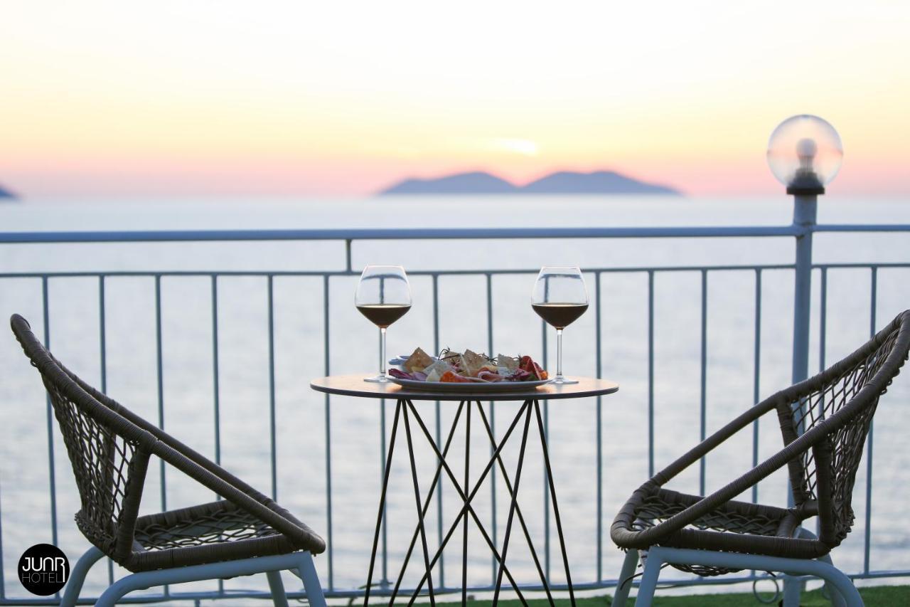 Skyhill Boutique Hotel Radhimë Eksteriør bilde
