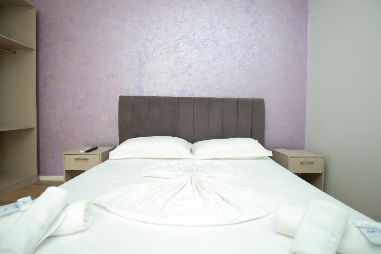 Skyhill Boutique Hotel Radhimë Eksteriør bilde